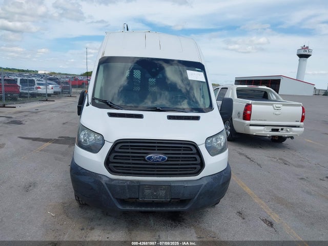 1FTNR3XVXFKB29374 Ford 2015
