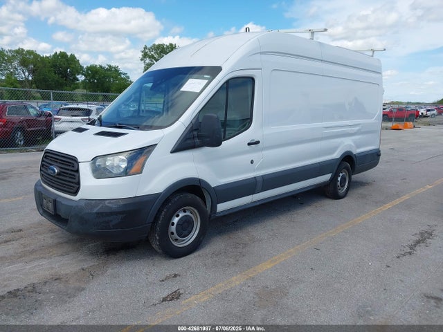 1FTNR3XVXFKB29374 Ford 2015