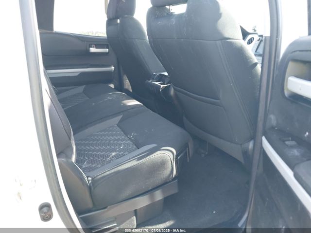 2019 TOYOTA TUNDRA 5TFRM5F13KX139638 Photo 7