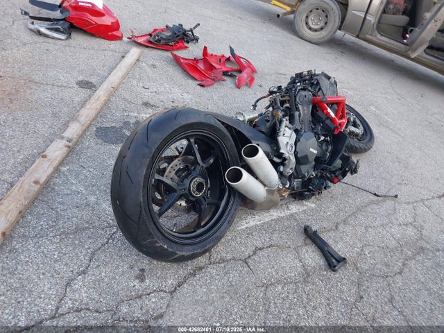 2022 DUCATI SUPERSPORT ZDMVABDS4NB002294 Photo 3