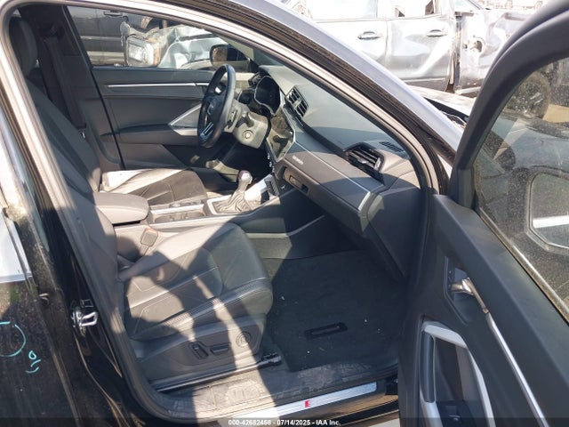 2022 AUDI Q3 WA1EECF37N1130864 Photo 4