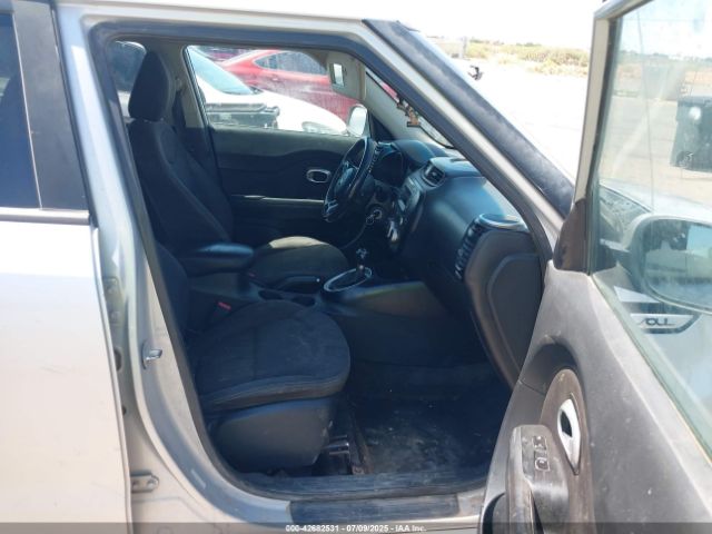 2016 KIA SOUL KNDJN2A28G7837355 Photo 4