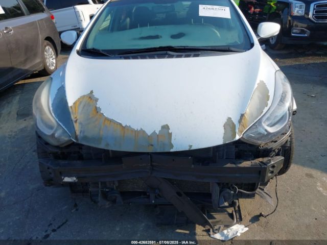 2016 HYUNDAI ELANTRA 5NPDH4AE2GH776610 Photo 5