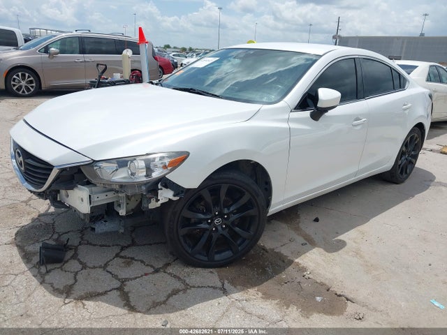 Mazda py 2017 JM1GL1V54H1155916 Image 2