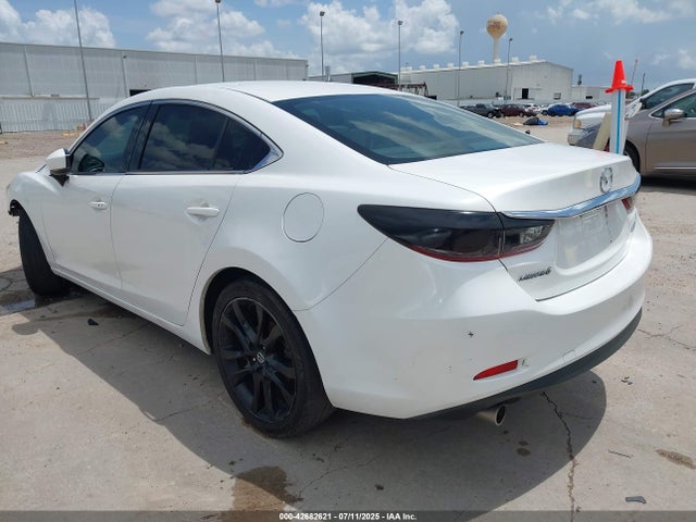 Mazda py 2017 JM1GL1V54H1155916 Image 3