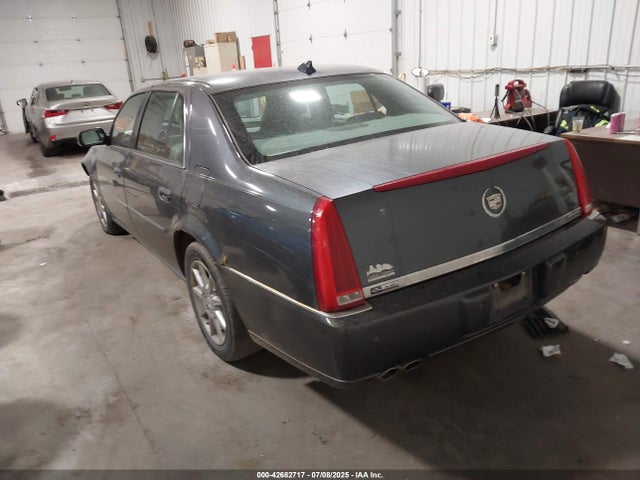 2010 CADILLAC DTS 1G6KD5EY9AU130316 Photo 2