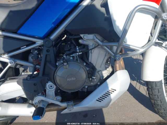2022 APRILIA TUAREG ZD4XBUA09NS000089 Photo 7