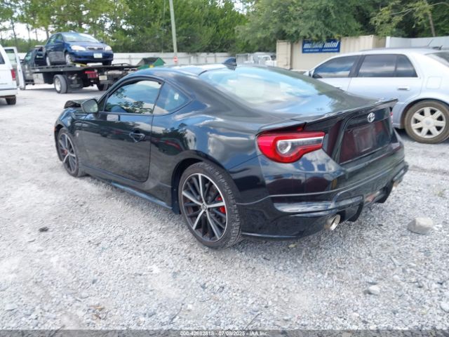 2019 TOYOTA 86 JF1ZNAE18K9700742 Photo 2