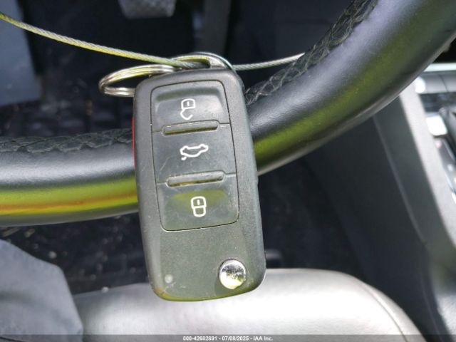 2018 VOLKSWAGEN JETTA 3VWD17AJ7JM240382 Photo 10