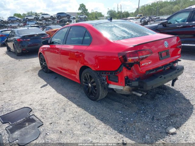 2018 VOLKSWAGEN JETTA 3VWD17AJ7JM240382 Photo 2
