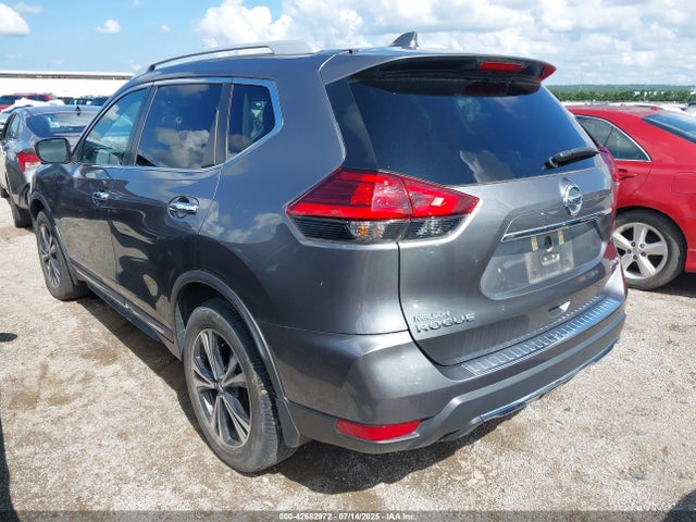 5N1AT2MV9HC870963 Nissan 2017