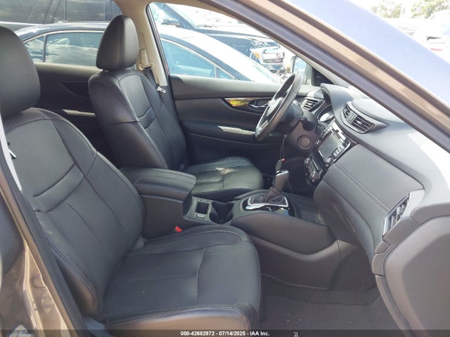 5N1AT2MV9HC870963 Nissan 2017