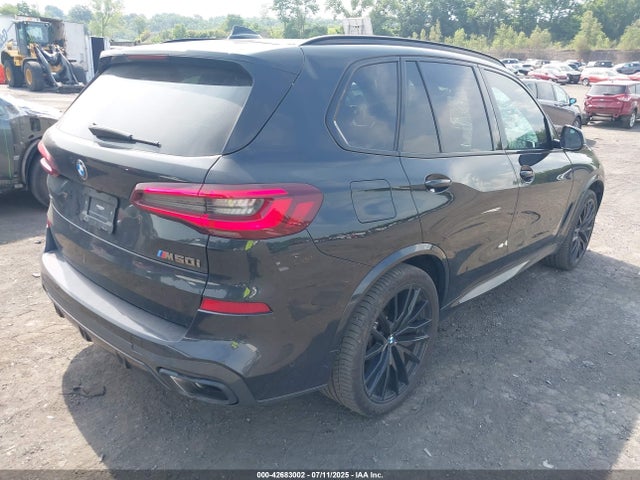 5UXJU4C08P9R26422 BMW 2023