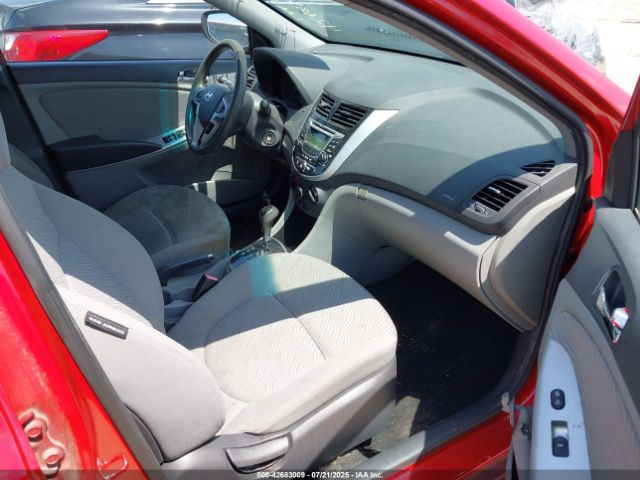 2013 HYUNDAI ACCENT KMHCU4AE8DU431263 Photo 4