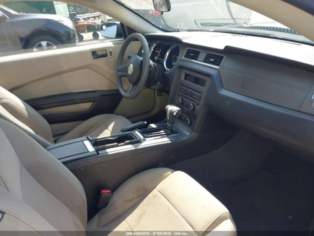 2011 FORD MUSTANG 1ZVBP8CF8B5116391 Photo 4