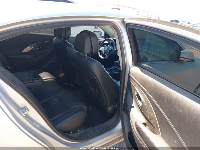 1G4GB5G33EF251102 Buick lfx