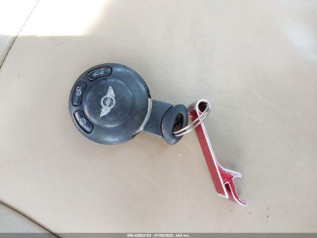 2007 MINI COOPER S WMWMF73547TL83771 Photo 10