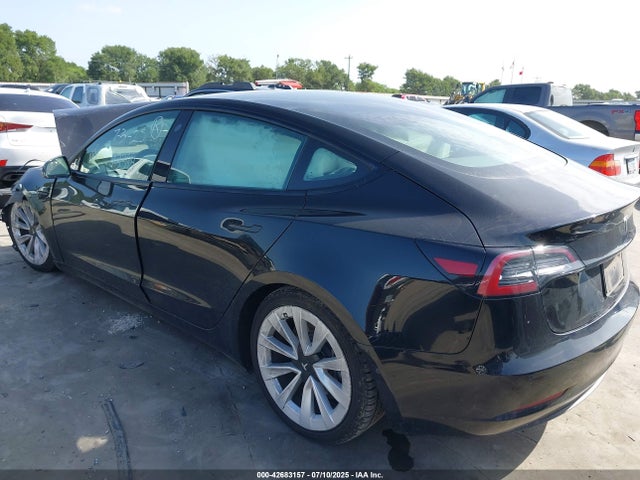 2021 TESLA MODEL 3 5YJ3E1EA0MF097228 Photo 2