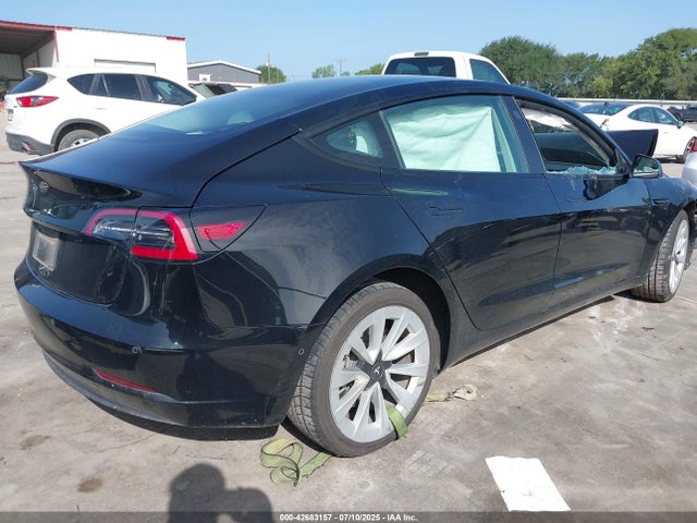 2021 TESLA MODEL 3 5YJ3E1EA0MF097228 Photo 3