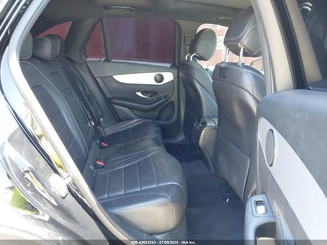WDC0G4JB2KV140425 Mercedes-Benz m274