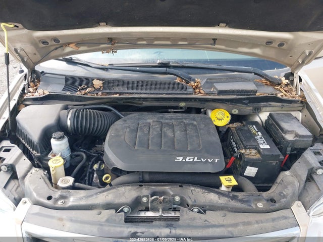 Chrysler 2015 2015 2C4RC1BG5FR595862 Image 10