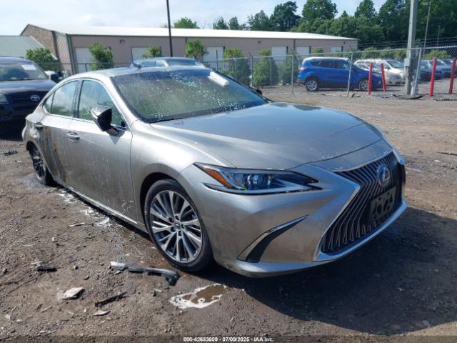 2021 LEXUS ES 300H 58ADA1C19MU007427