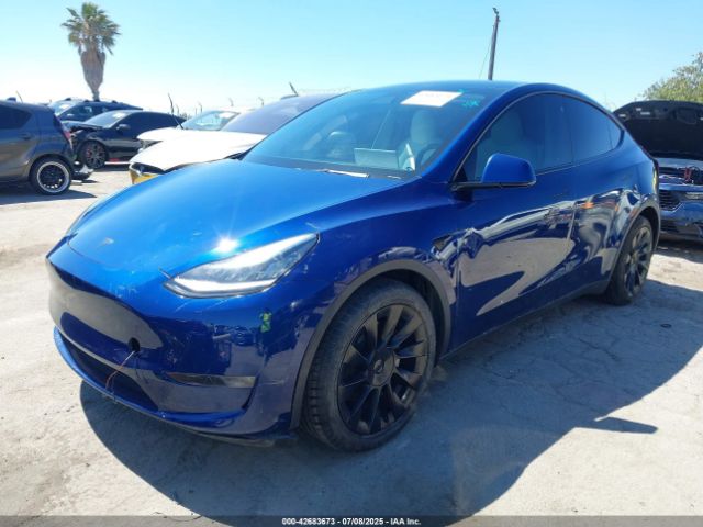 2022 TESLA MODEL Y 7SAYGDEE3NF323741 Photo 1