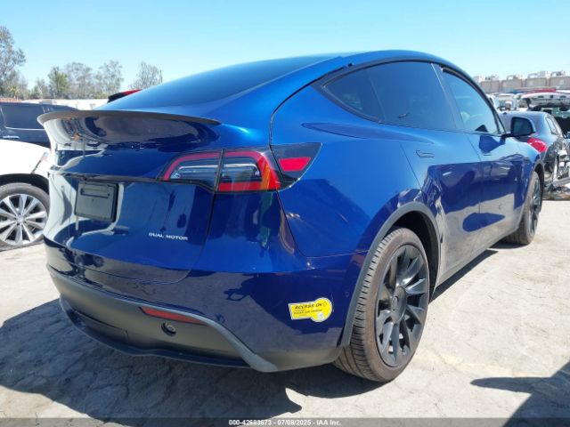 2022 TESLA MODEL Y 7SAYGDEE3NF323741 Photo 3