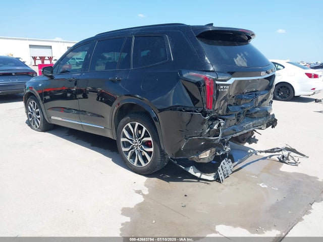 2023 CADILLAC XT6 1GYKPGRS8PZ141898 Photo 2