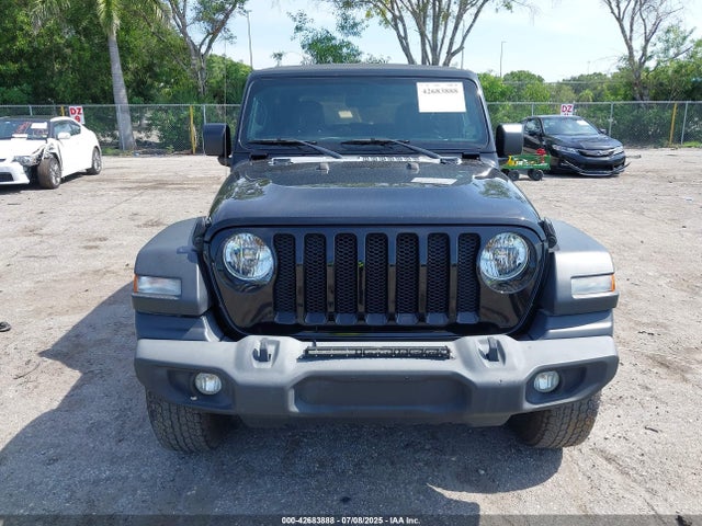 1C4GJXAG2KW664395 Jeep 2019