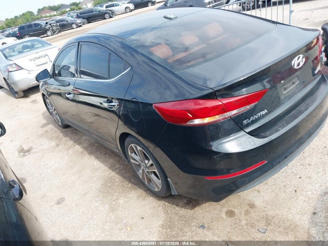 5NPD84LFXHH115592 Hyundai 2017