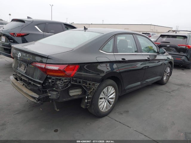 3VWC57BU0KM158746 Volkswagen 1.4 tsi