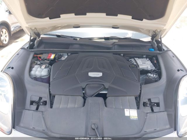 2022 PORSCHE CAYENNE WP1AA2AY2NDA05622 Photo 9