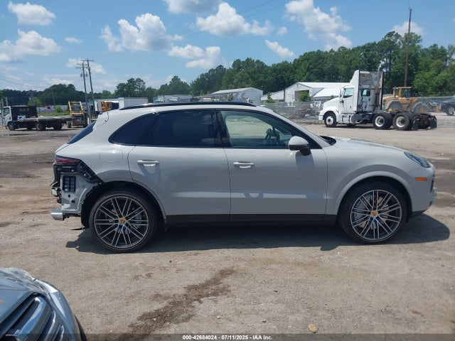 Porsche Cayenne 2022 WP1AA2AY2NDA05622 Image 13