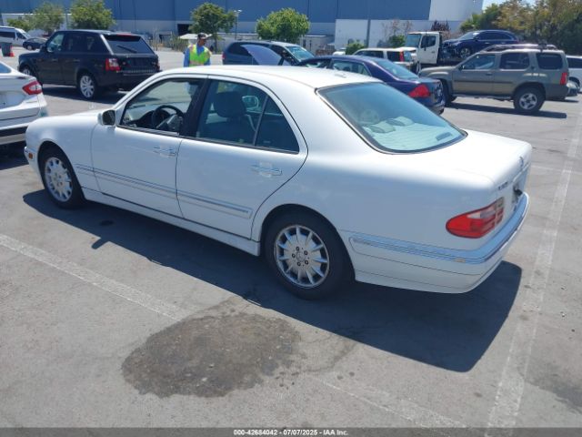 2000 MERCEDES-BENZ E 320 WDBJF65J7YA997882 Photo 2