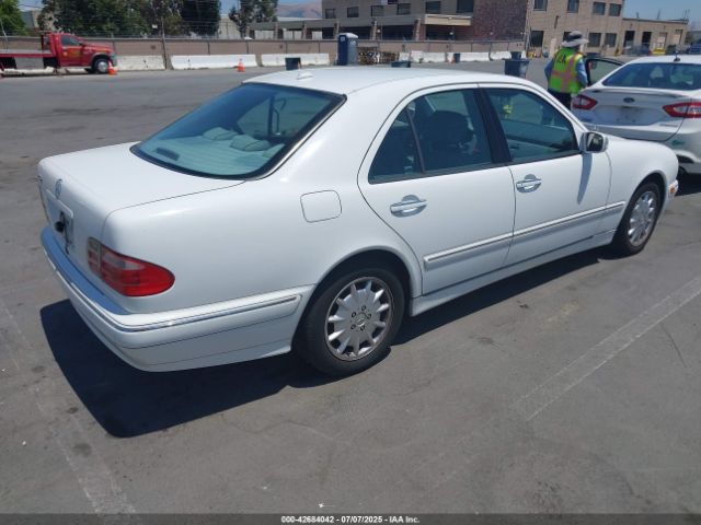 2000 MERCEDES-BENZ E 320 WDBJF65J7YA997882 Photo 3