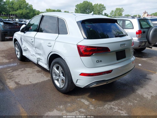 2024 AUDI Q5 WA1ABAFY5R2080697 Photo 2