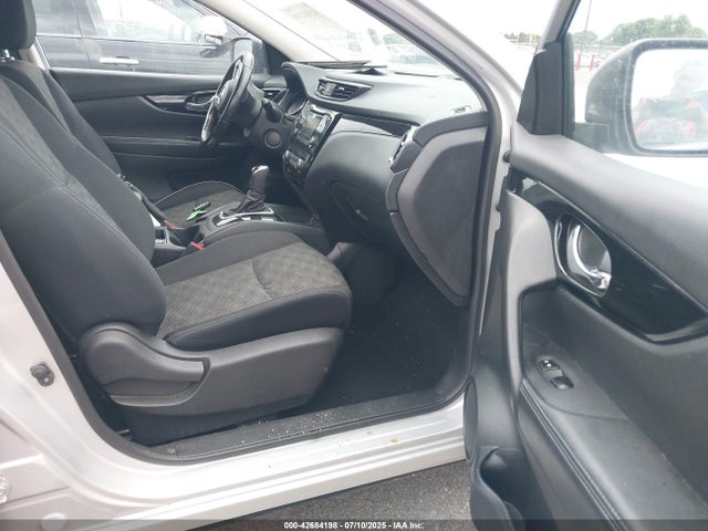 JN1BJ1CR4HW141154 Nissan ROGUE SPORT