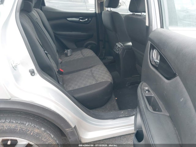 JN1BJ1CR4HW141154 Nissan ROGUE SPORT