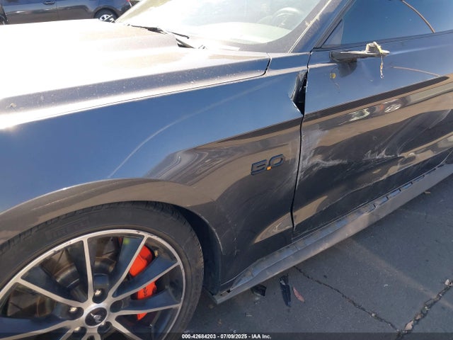 Ford 5.0l 4v premium fuel 2017 1FA6P8CF7H5333871 Image 18
