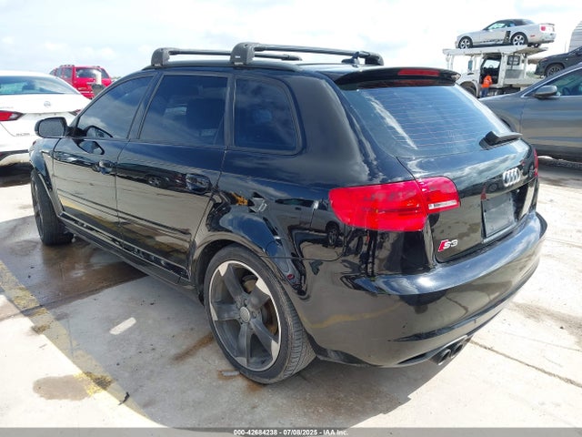 2011 AUDI A3 WAUKFAFM6BA159087 Photo 2