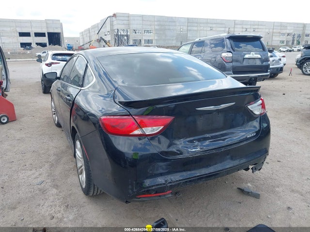 1C3CCCABXFN689566 Chrysler 2015