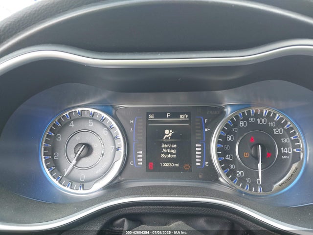 1C3CCCABXFN689566 Chrysler 2015