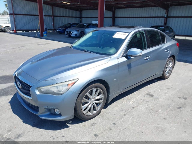 Infiniti 2014 2014 JN1BV7AP0EM676949 Image 2