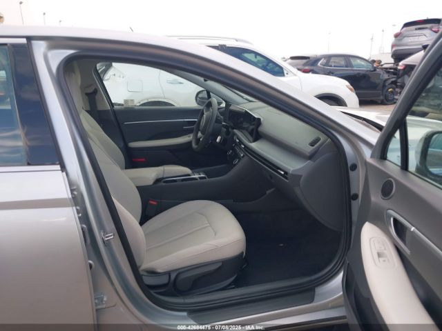 2024 HYUNDAI SONATA KMHL64JA5RA400584 Photo 4
