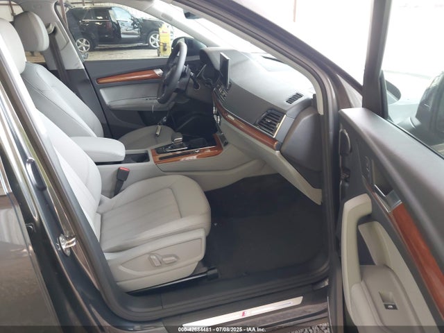 2023 AUDI Q5 WA1EAAFY8P2113645 Photo 4