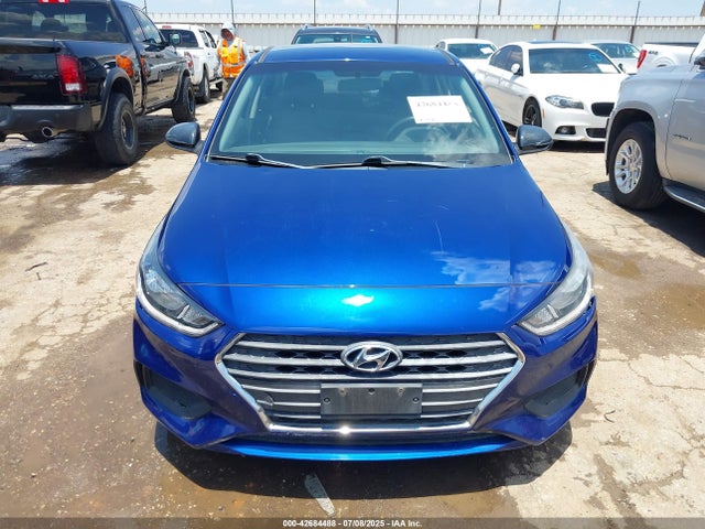 3KPC24A31JE006079 Hyundai 2018