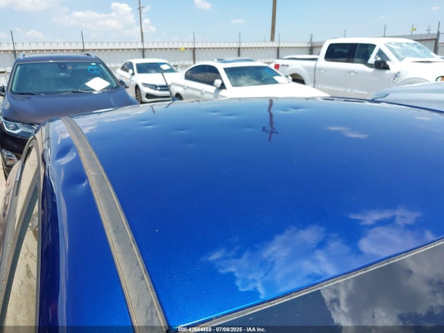 3KPC24A31JE006079 Hyundai 2018