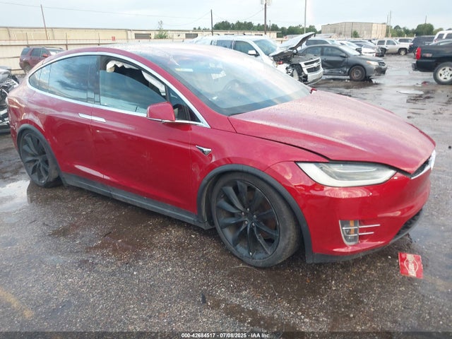 2018 TESLA MODEL X 5YJXCAE26JF090277 Photo 0