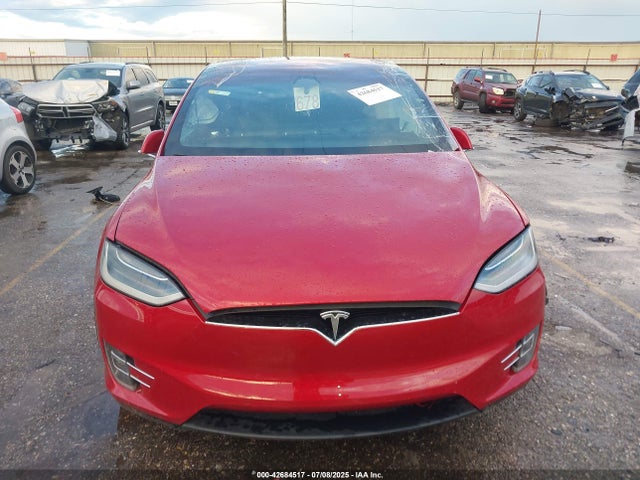 Tesla MODEL X 2018 5YJXCAE26JF090277 Image 11